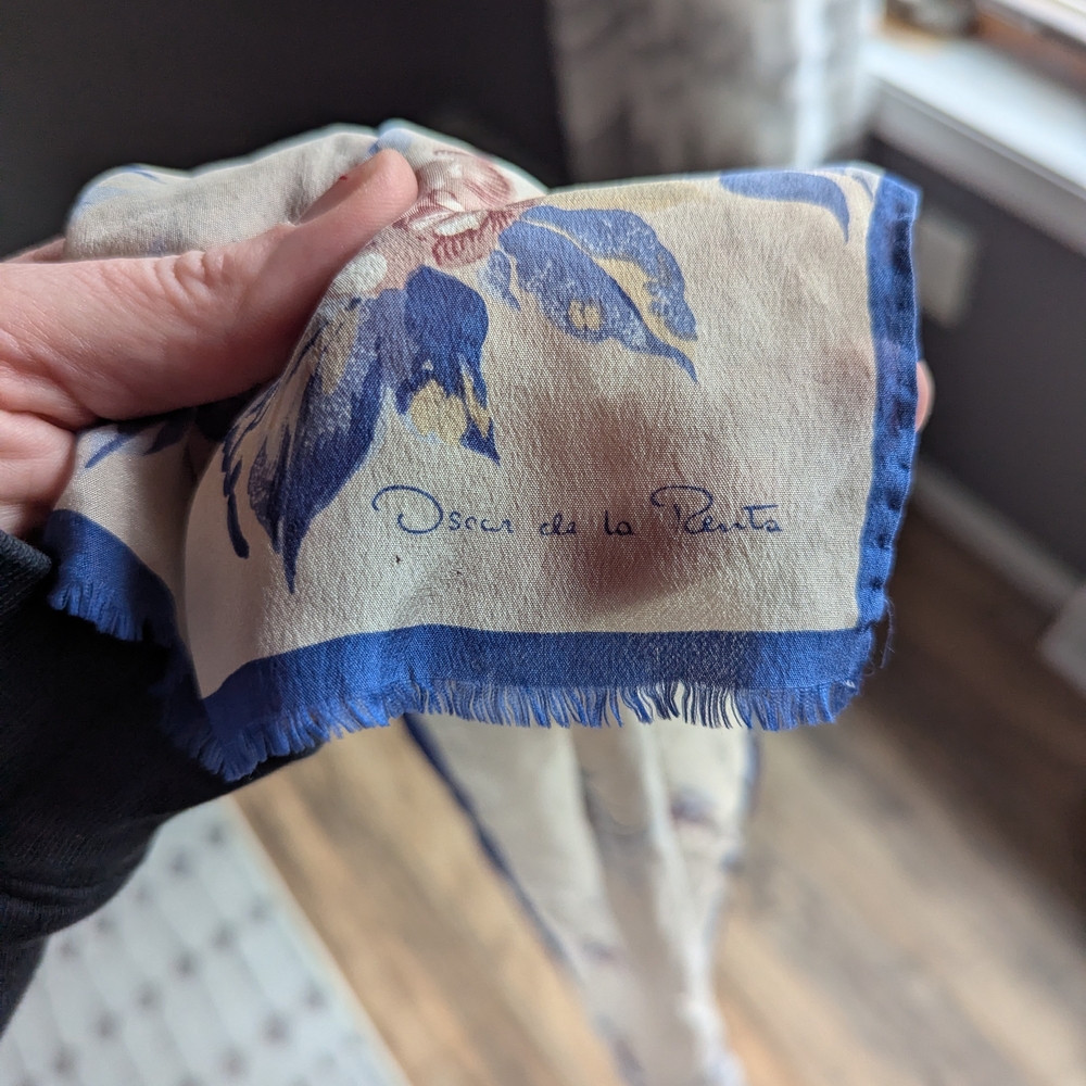Oscar de la Renta Cream Floral Silk Scarf with Blue Trim - Picture 4 of 4